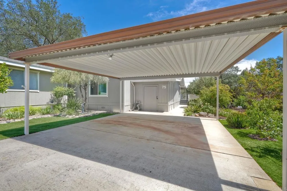 18218 Paradise Mountain Rd Spc 75 #Lot 75 Valley Center, CA 92082