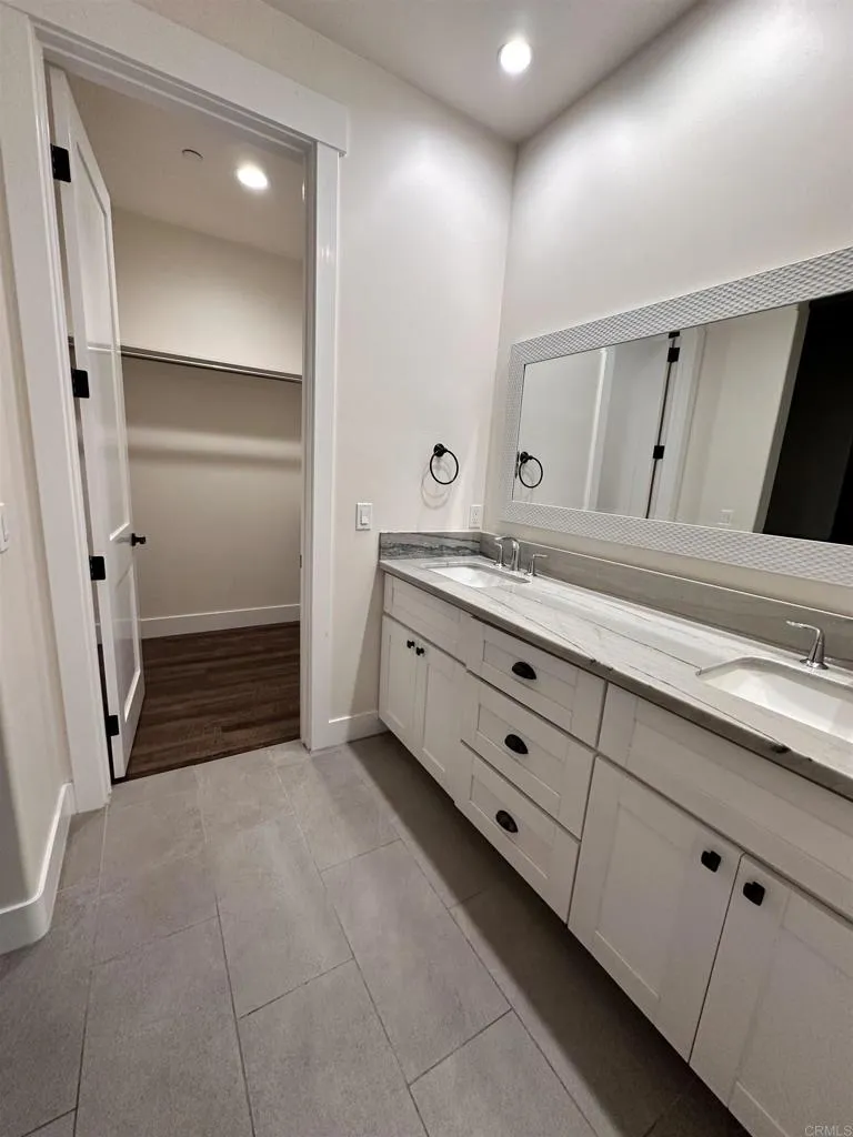139 Avenida Esperanza Encinitas, CA 92024