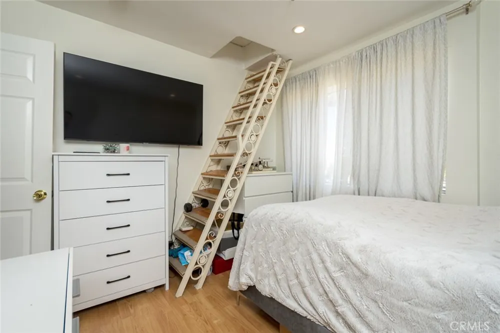 1421 5th Street #1 Glendale, CA 91201