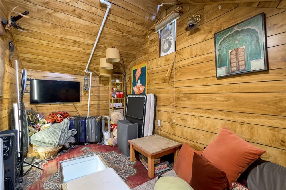 1421 5th Street #1 Glendale, CA 91201