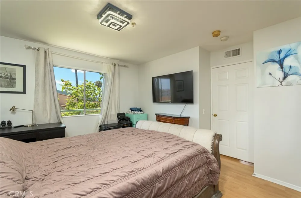 1421 5th Street #1 Glendale, CA 91201