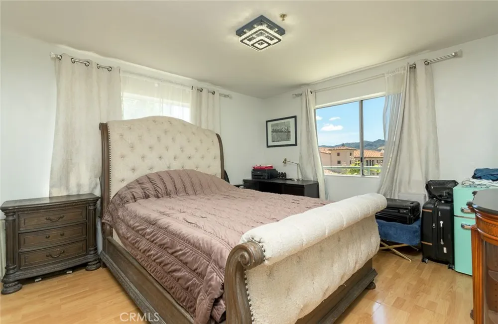 1421 5th Street #1 Glendale, CA 91201