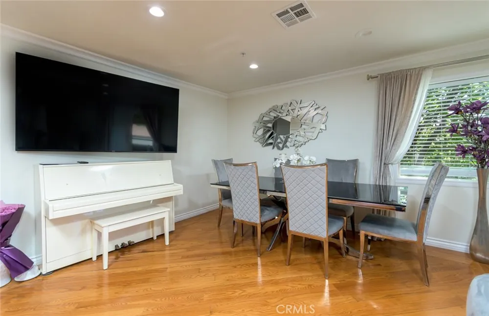 1421 5th Street #1 Glendale, CA 91201