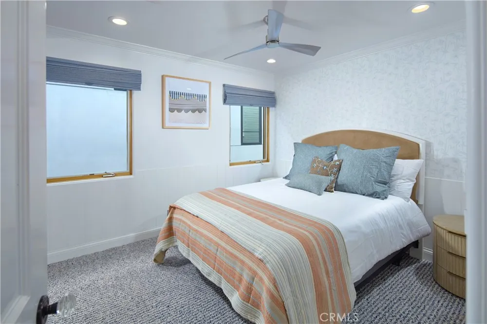 1311 W Bay Avenue Newport Beach, CA 92661
