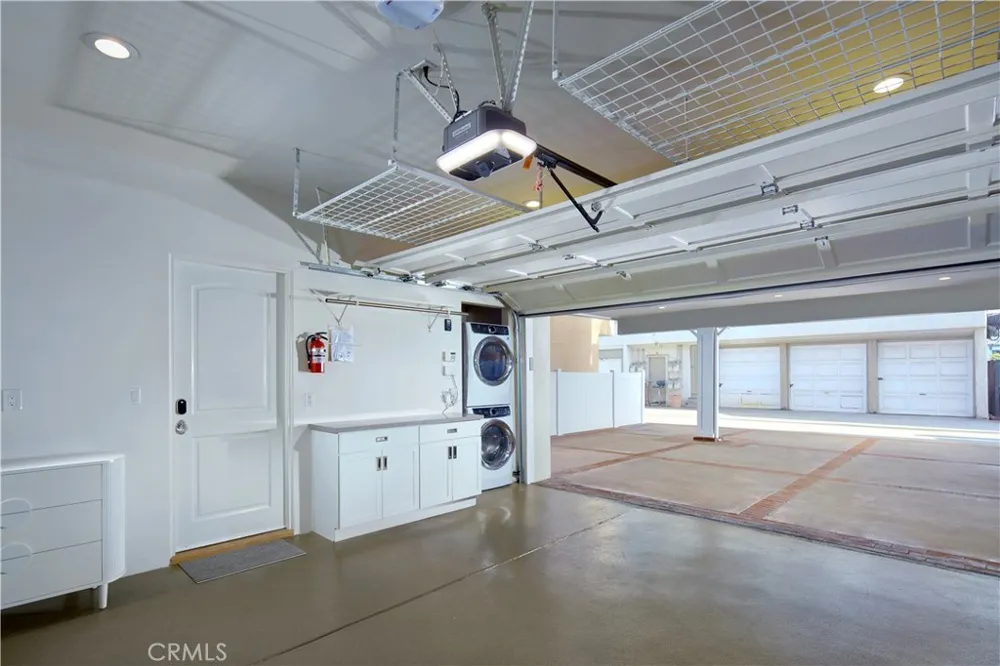 1311 W Bay Avenue Newport Beach, CA 92661