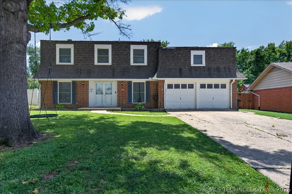 5821 Harvard Drive Bartlesville, OK 74006