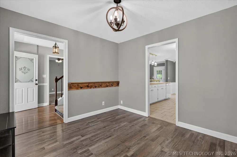 5821 Harvard Drive Bartlesville, OK 74006