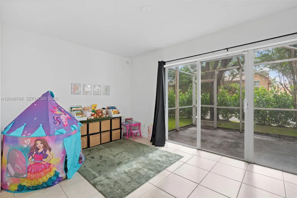 2303 SW 87th Ter Miramar, FL 33025
