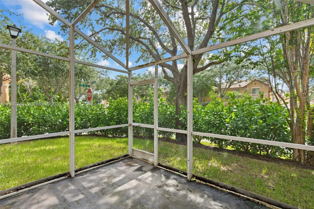 2303 SW 87th Ter Miramar, FL 33025