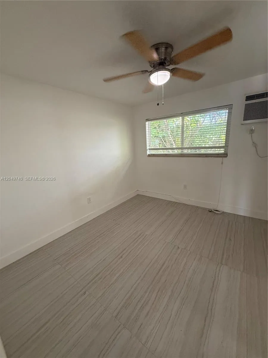 7441 SW 59th Pl #28 South Miami, FL 33143