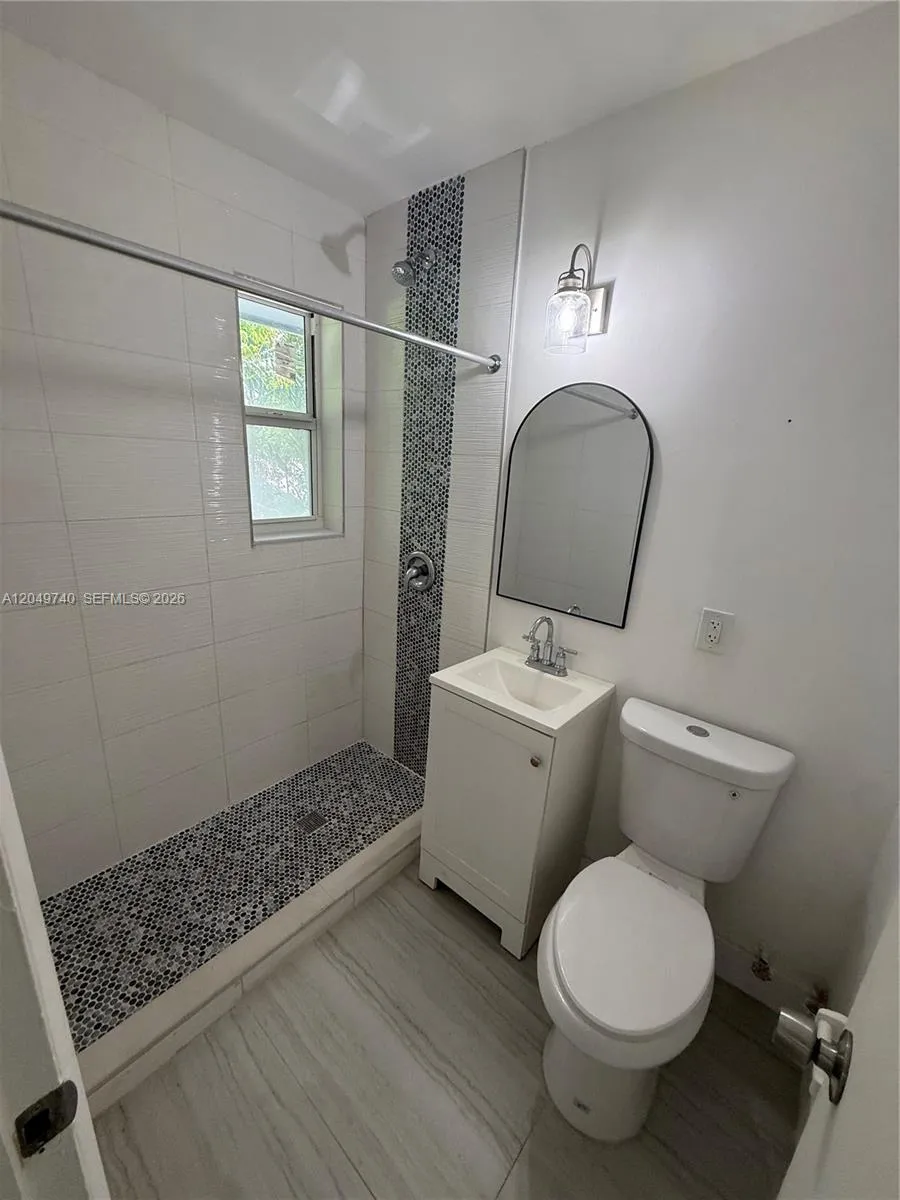 7441 SW 59th Pl #28 South Miami, FL 33143
