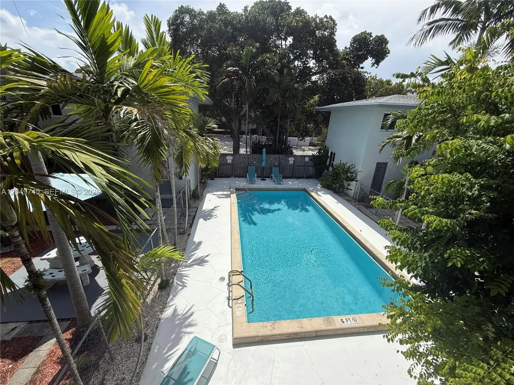 7441 SW 59th Pl #28 South Miami, FL 33143