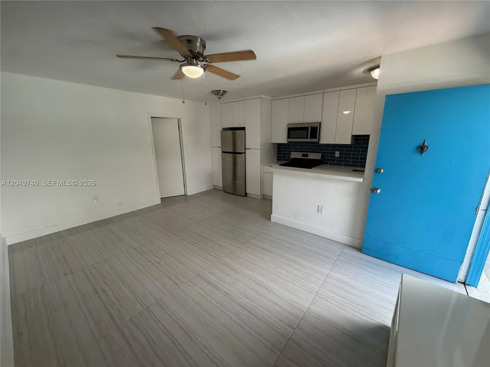 7441 SW 59th Pl #28 South Miami, FL 33143
