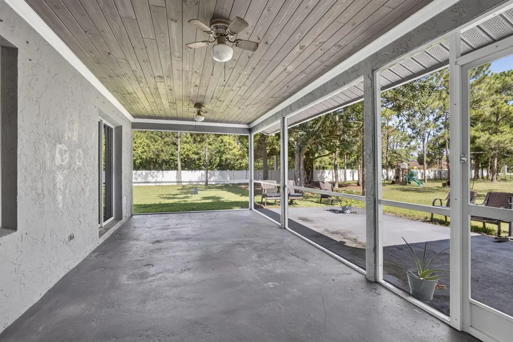 14935 89th Place Loxahatchee, FL 33470