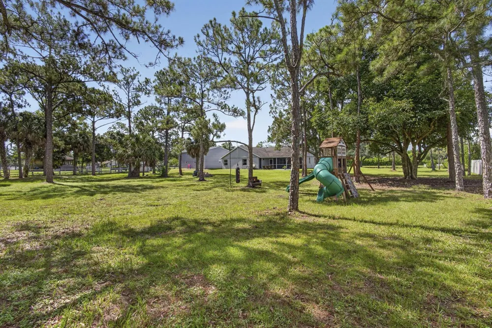 14935 89th Place Loxahatchee, FL 33470