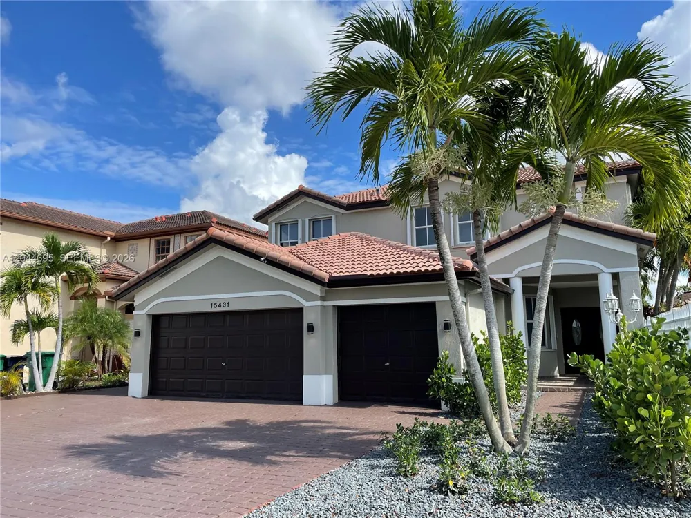 15431 SW 39th Ter Miami, FL 33185