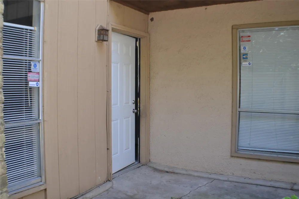 5616 Harvest Hill Road Dallas, TX 75230