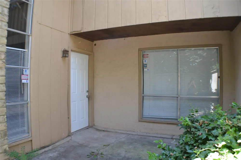 5616 Harvest Hill Road Dallas, TX 75230