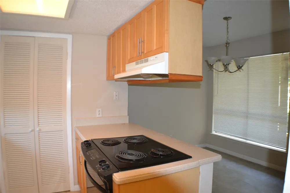 5616 Harvest Hill Road Dallas, TX 75230