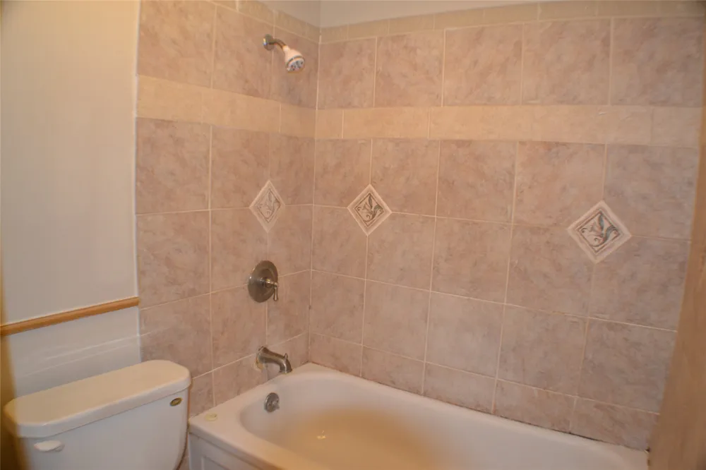 5616 Harvest Hill Road Dallas, TX 75230