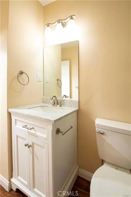 7630 Minstrel Los Angeles, CA 91304