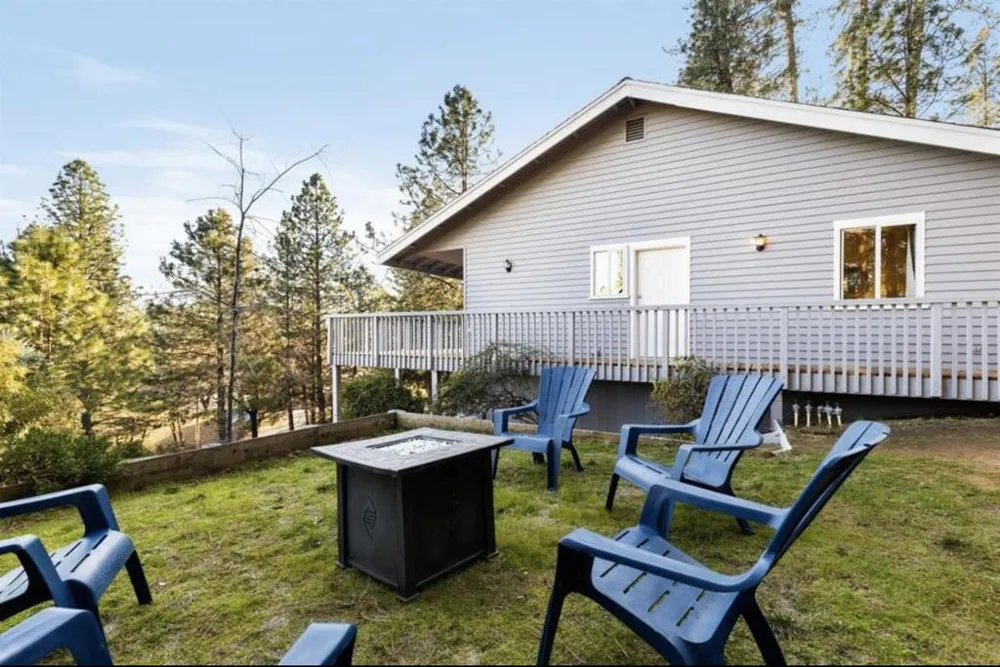 15126 Carrie Drive Grass Valley, CA 95949