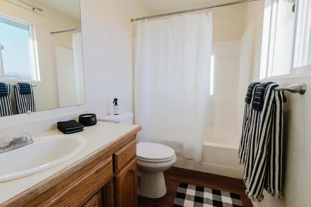 68277 Jolon Road Bradley, CA 93426
