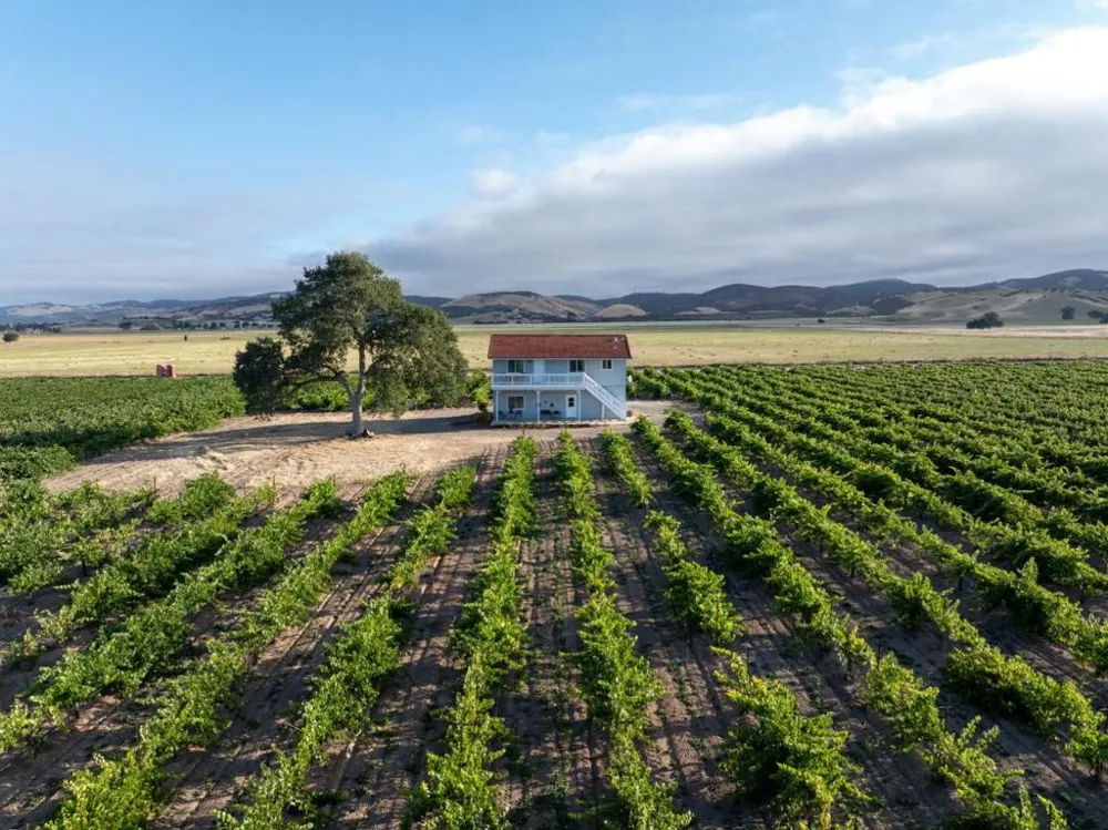 68277 Jolon Road Bradley, CA 93426