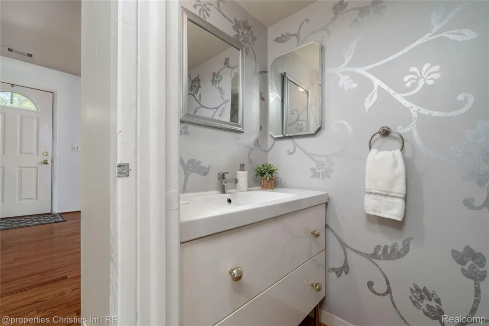 20161 Silver Spring Drive Northville Township, MI 48167