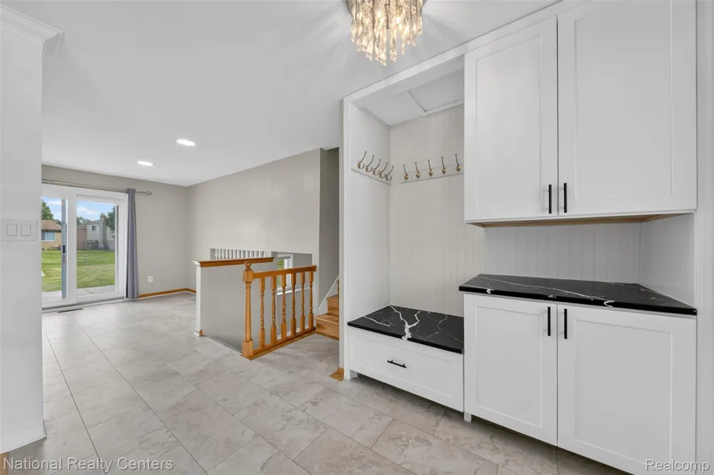 40014 Eagle Drive Sterling Heights City, MI 48310