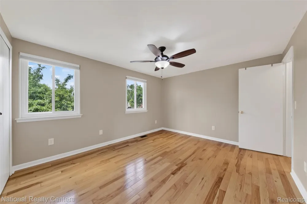 40014 Eagle Drive Sterling Heights City, MI 48310
