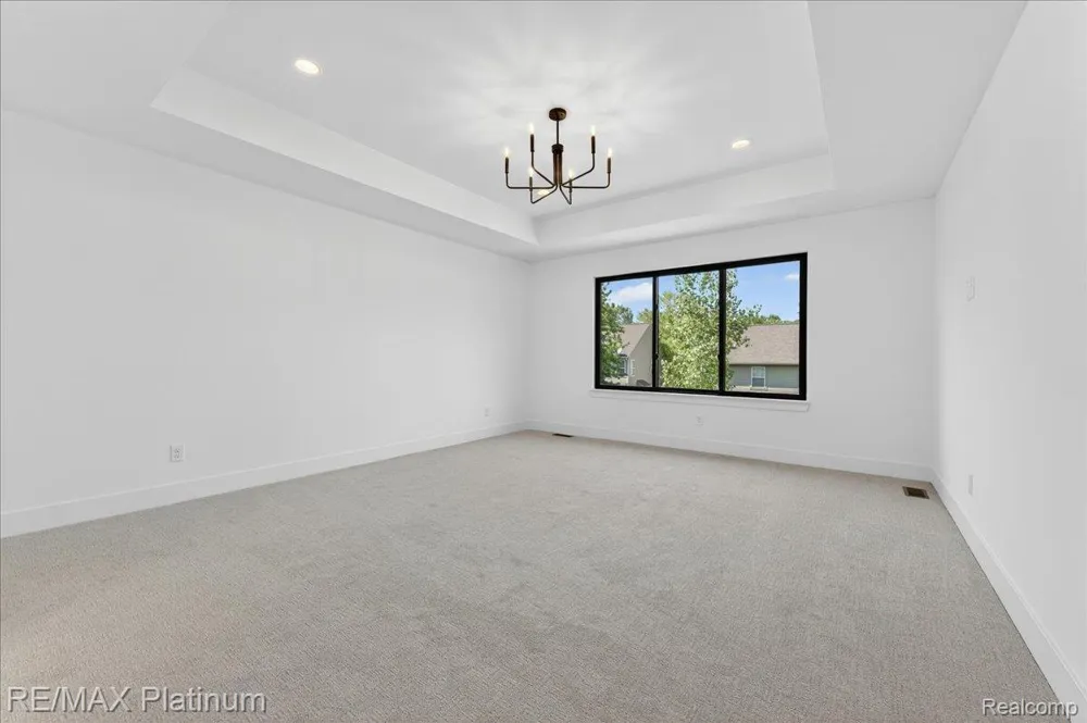 1309 Walloon Way Orion Charter Township, MI 48360