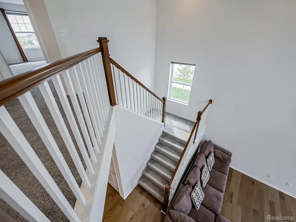 2716 Maize Loop Saline Township, MI 48176