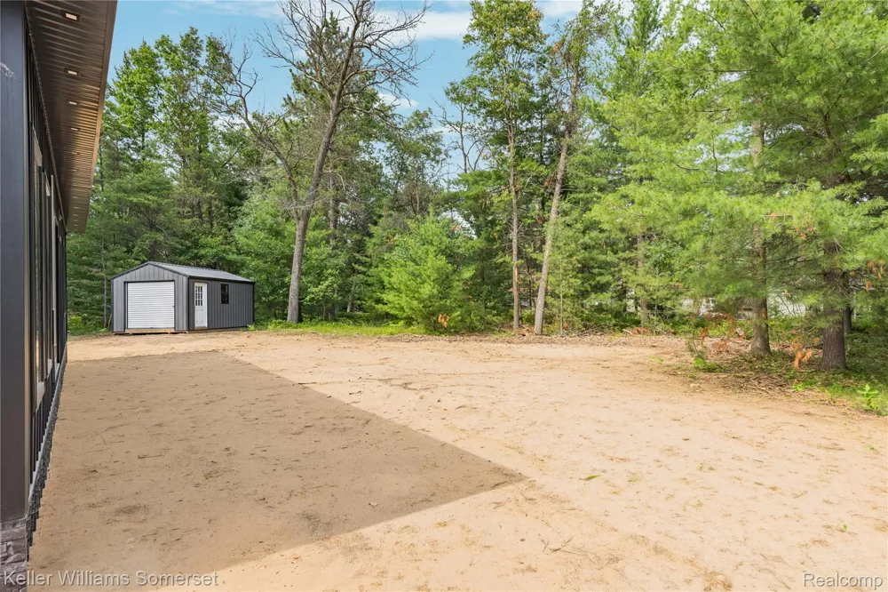 202 Antelope Trail Denton Township, MI 48651