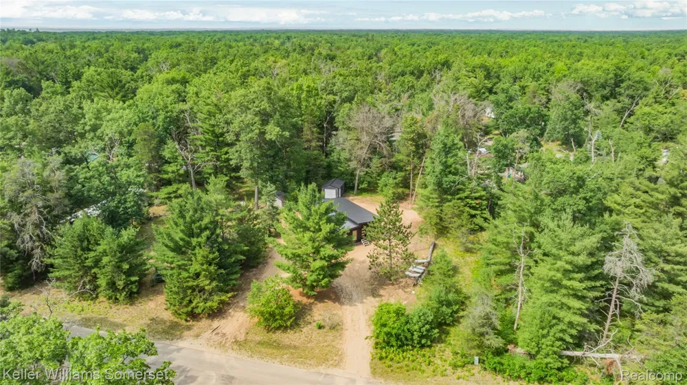 202 Antelope Trail Denton Township, MI 48651