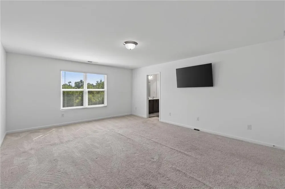 5815 Thornton Drive Cumming, GA 30028