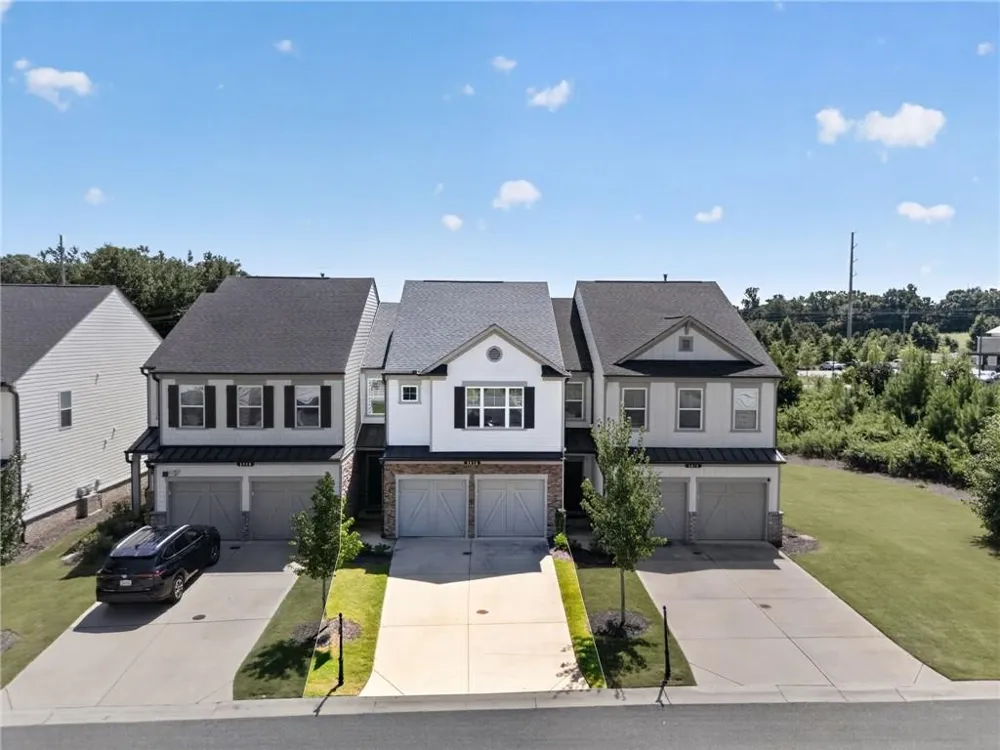 5815 Thornton Drive Cumming, GA 30028