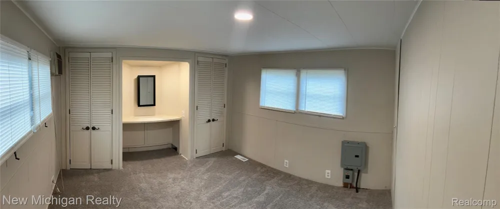 14 HIGHLAND TERRACE White Lake Charter Township, MI 48386