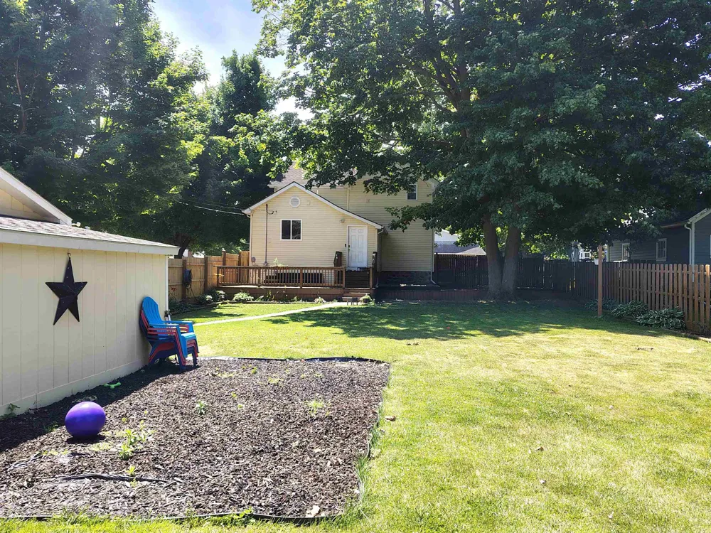 315 E Main Street Vernon Village, MI 48476