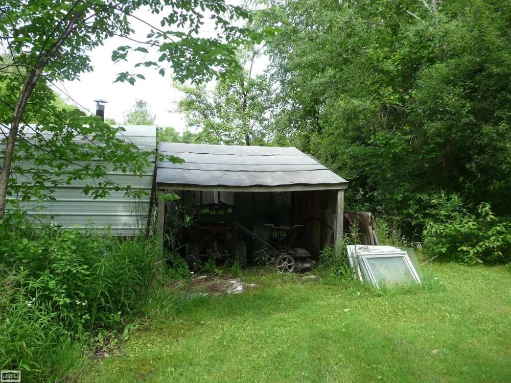 4382 Wall Road Port Huron City, MI 48060