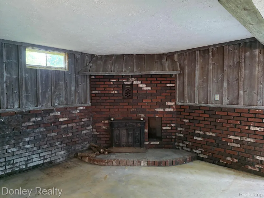 7311 Arendt Road Speaker Township, MI 48454