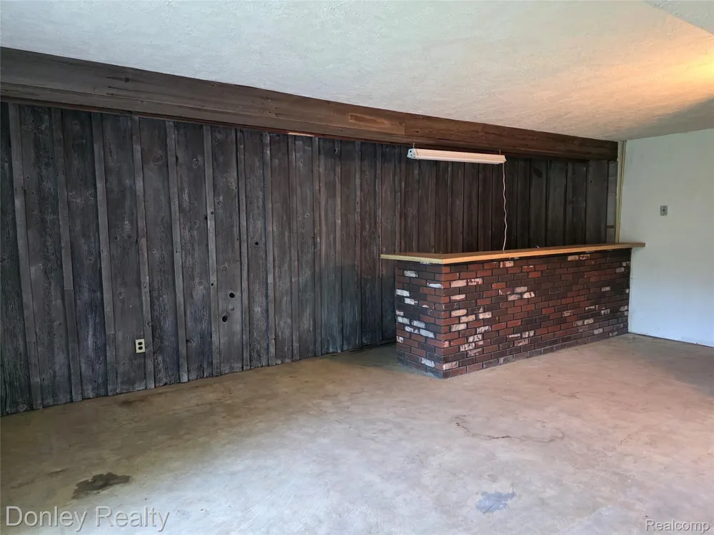 7311 Arendt Road Speaker Township, MI 48454