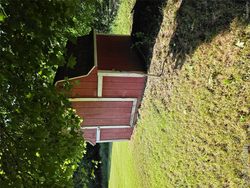 7311 Arendt Road Speaker Township, MI 48454