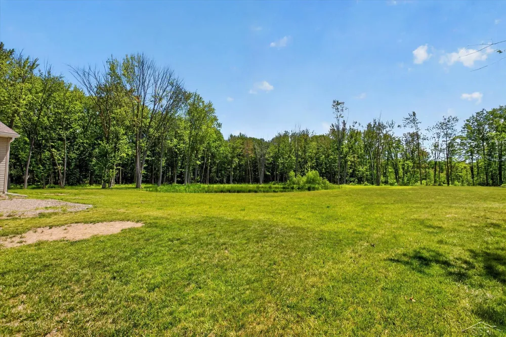 5590 Jefferson Road Mills Township, MI 48642
