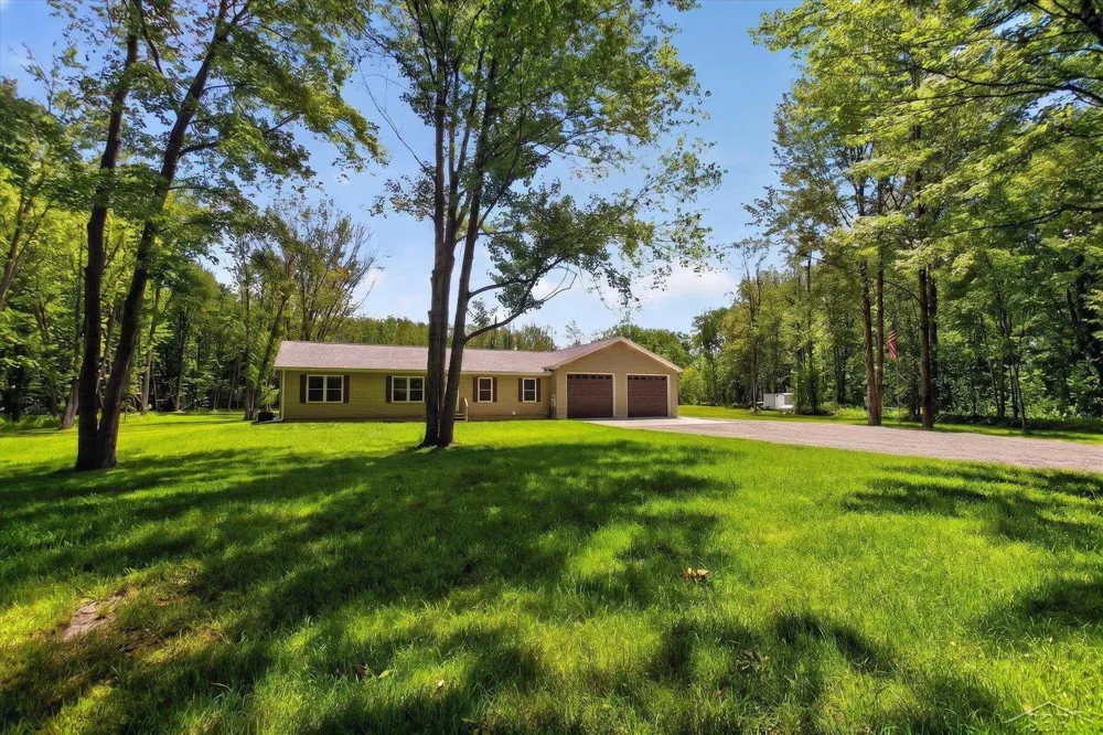 5590 Jefferson Road Mills Township, MI 48642