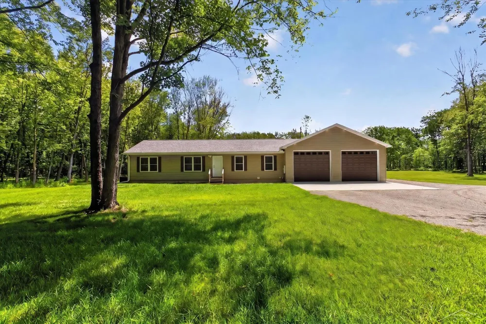 5590 Jefferson Road Mills Township, MI 48642