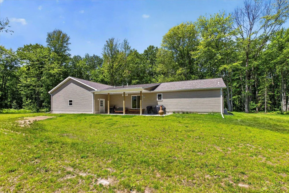 5590 Jefferson Road Mills Township, MI 48642