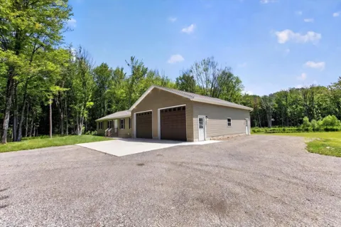 5590 Jefferson Road