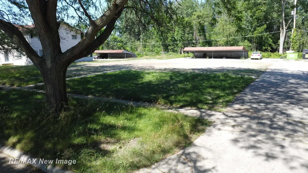 3681 Bernice Drive Bridgeport Charter Township, MI 48601
