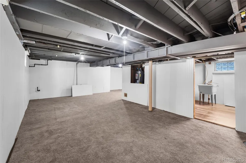 957 Winchester Avenue Lincoln Park City, MI 48146